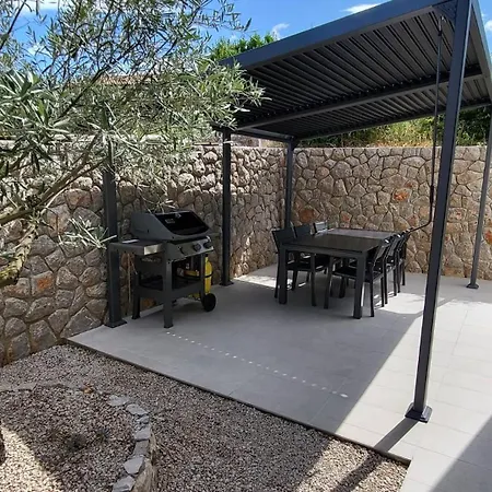 With A Parking Space Kremenici, Krk - 21679 Apartamento Malinska